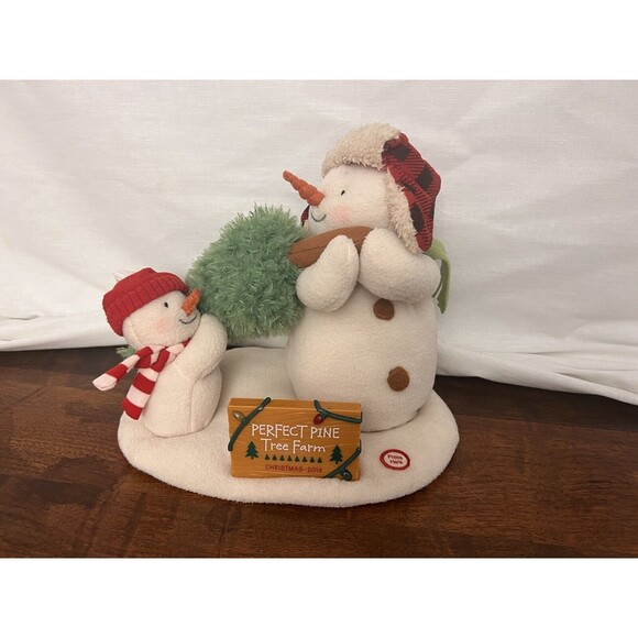 Hallmark Jingle Pals Perfect Pine Tree Farm 2014 Animated Singing Snowmen Works - Picture 1 of 14